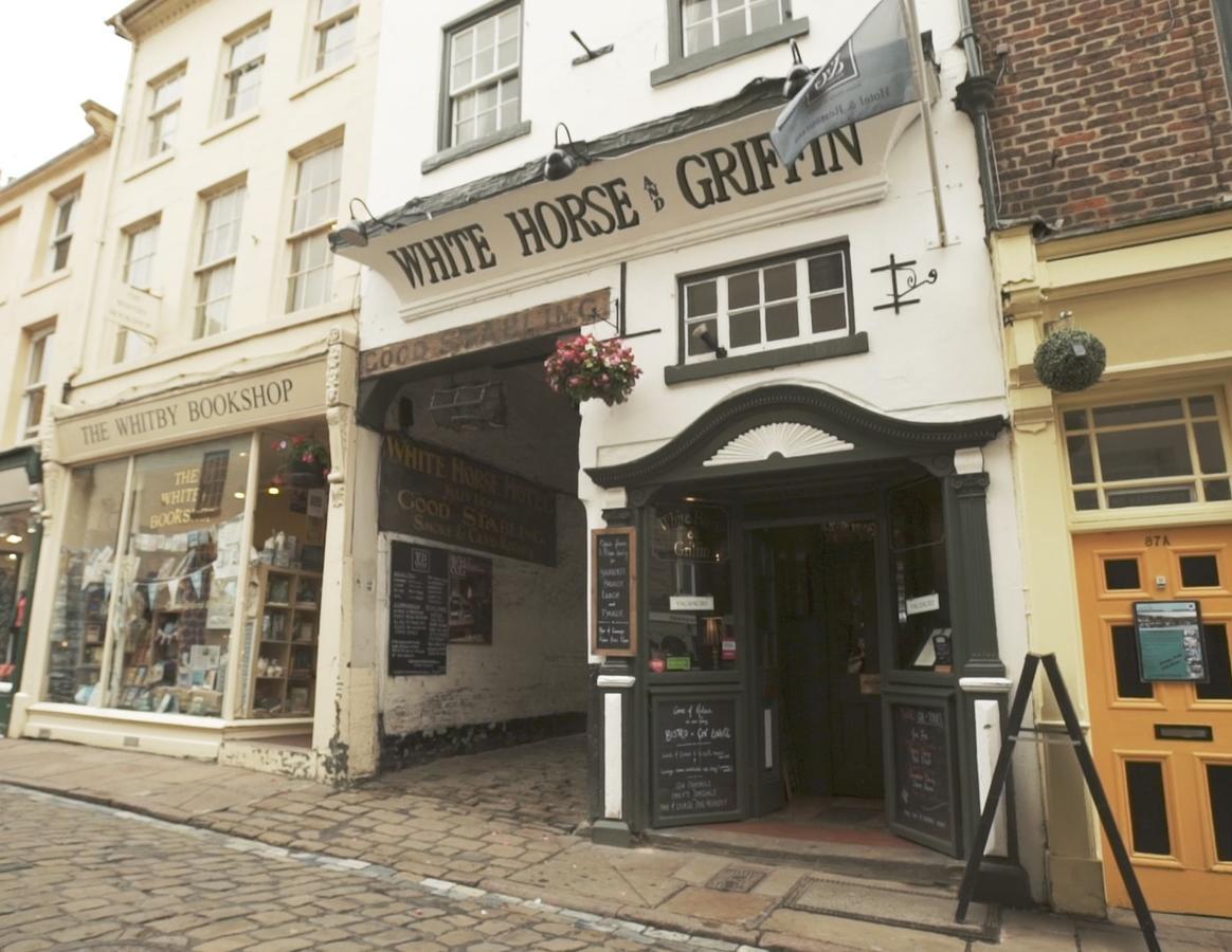 Готель White Horse & Griffin Вітбі Екстер'єр фото